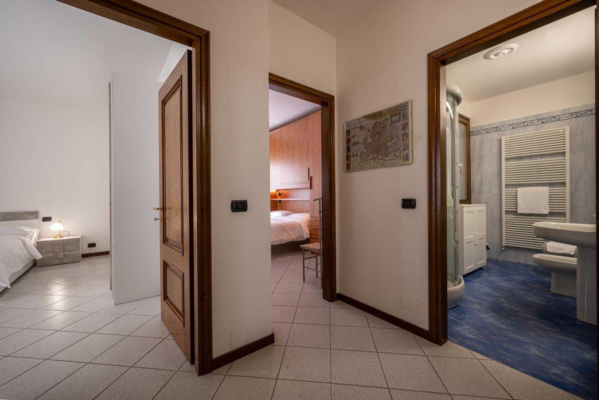 Two Bedroom With Garage - Larihome A56 * Dongo