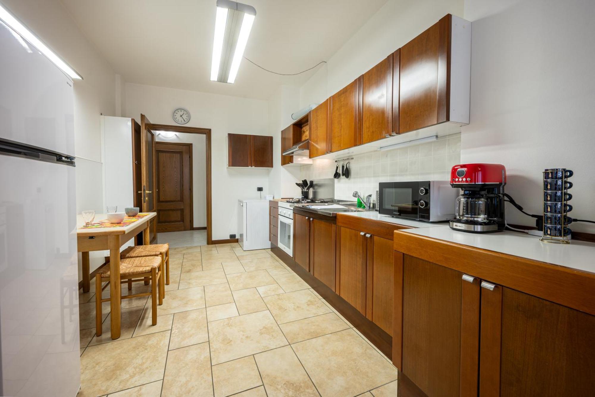 Apartment Two Bedroom With Garage - Larihome A56 Dongo