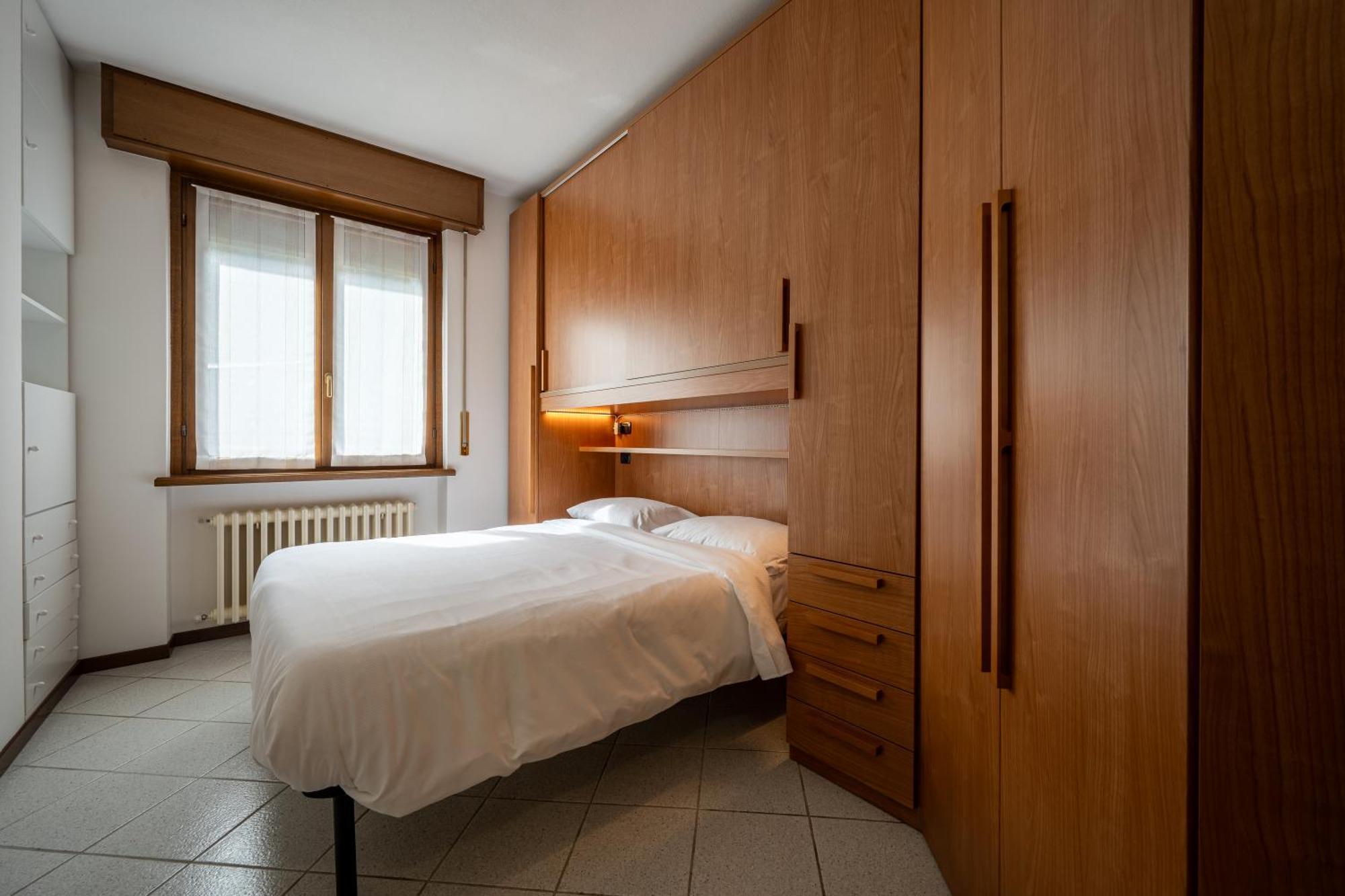 Two Bedroom With Garage - Larihome A56 * Dongo