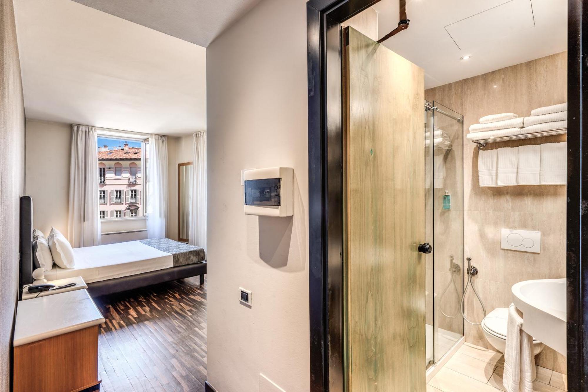 Hotel Firenze Como