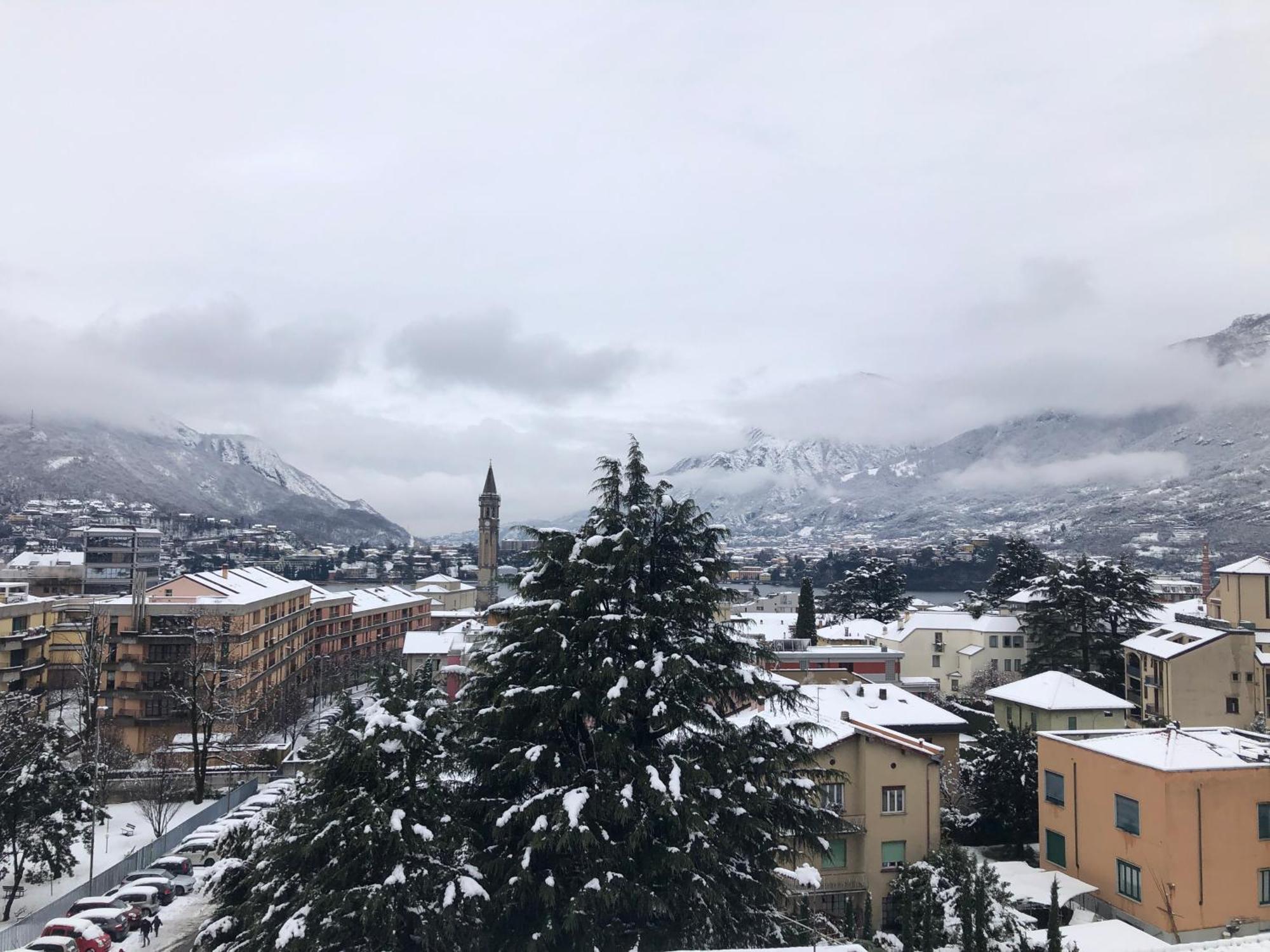 Bright Penthouse Close To Center With Terrace And View * Lecco