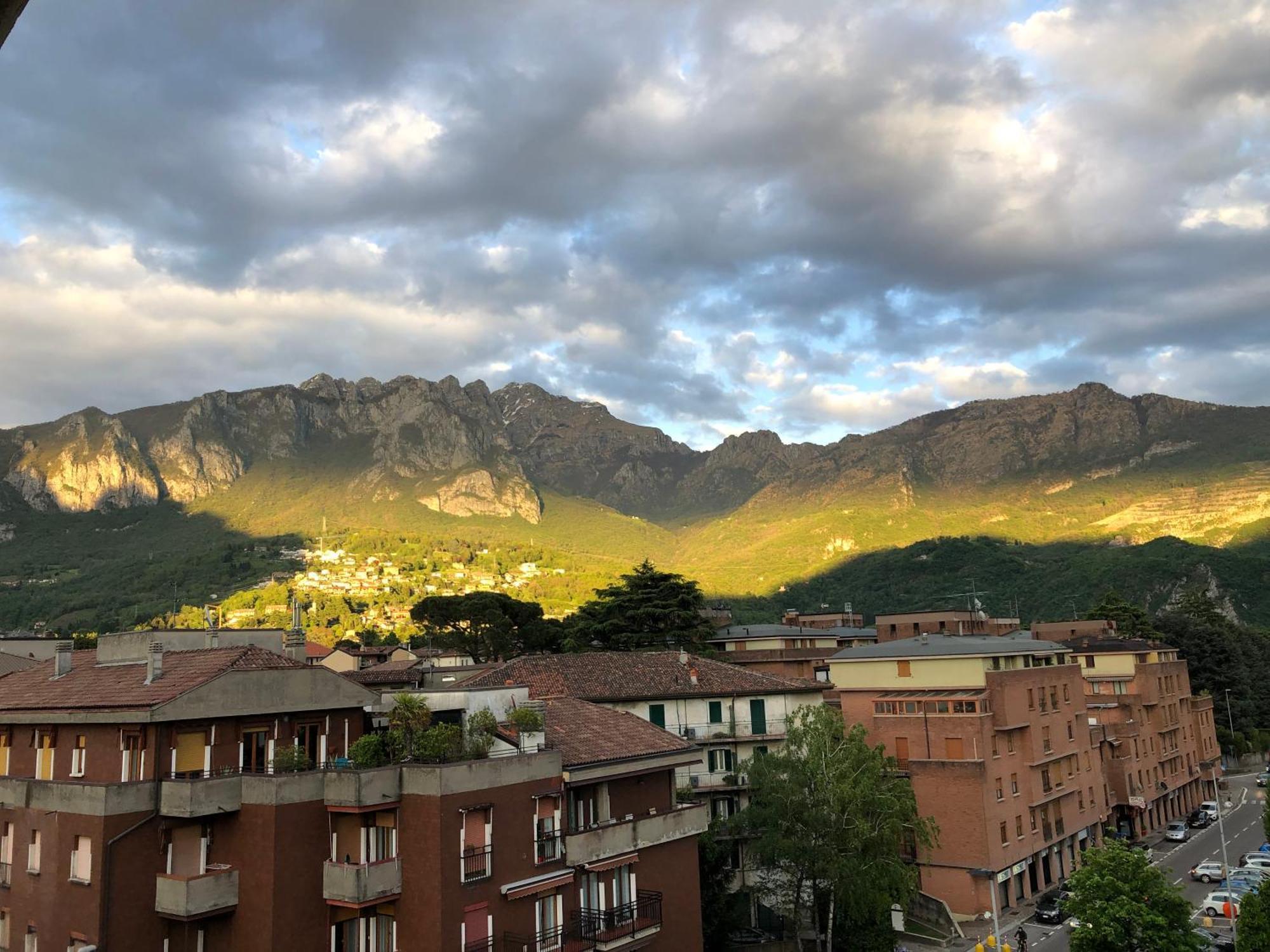 Bright Penthouse Close To Center With Terrace And View * Lecco
