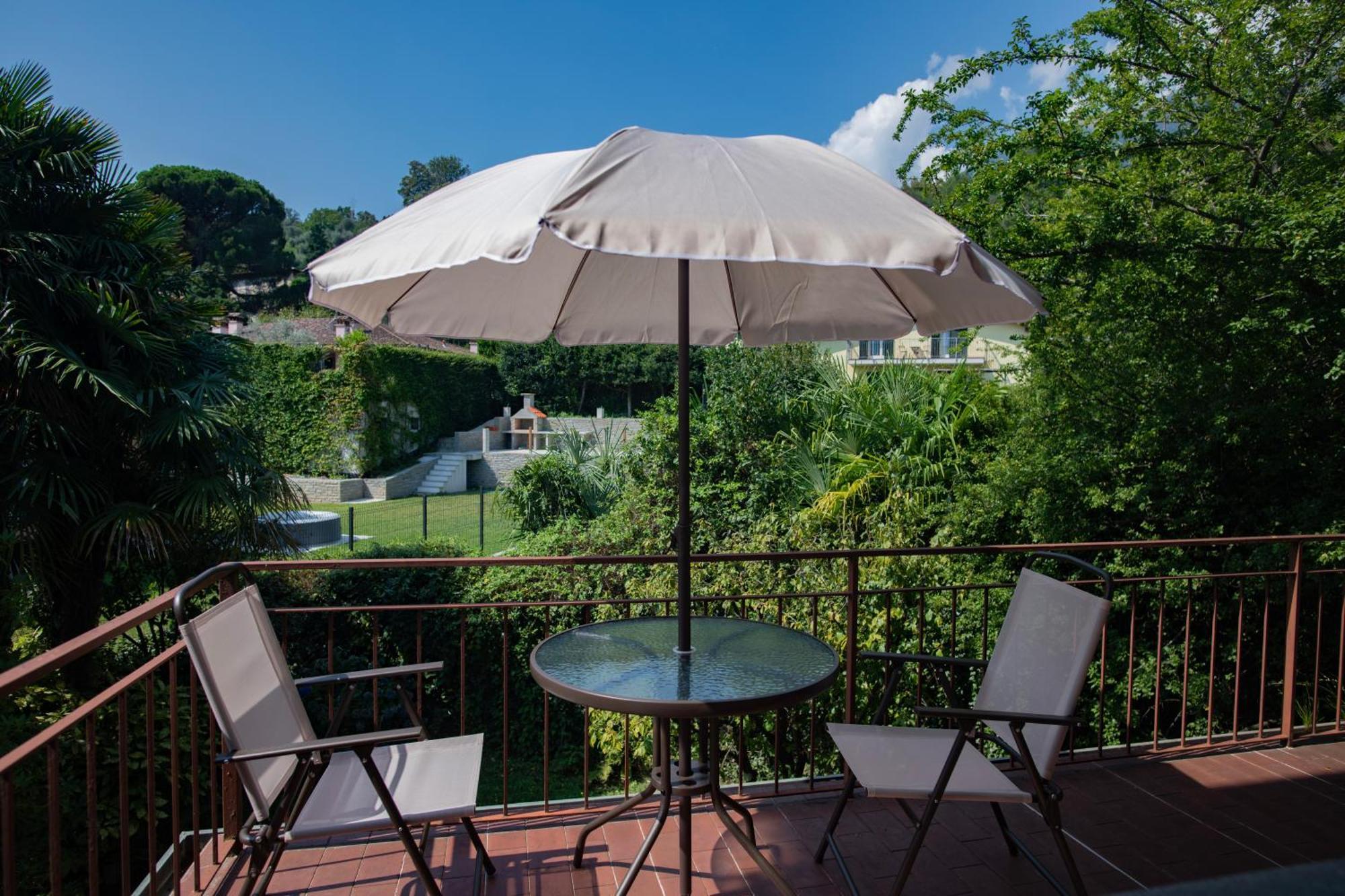 Serene Garden Getaway Appartamento
