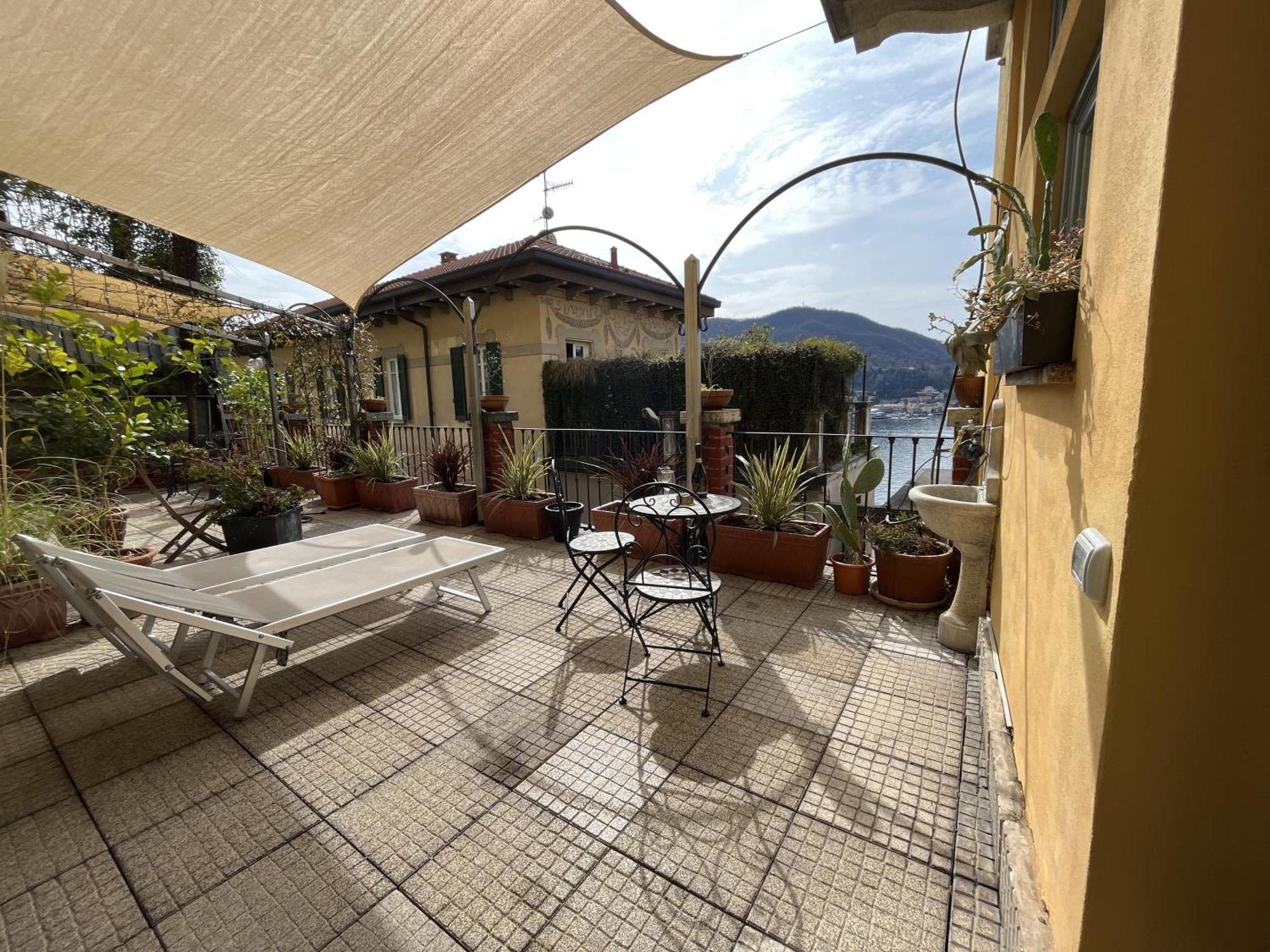 Apartment Lakeview - Loft Vista Con Terrazzo Como