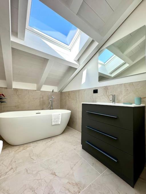 Apartment Apt. Aries - Penthouse Menaggio