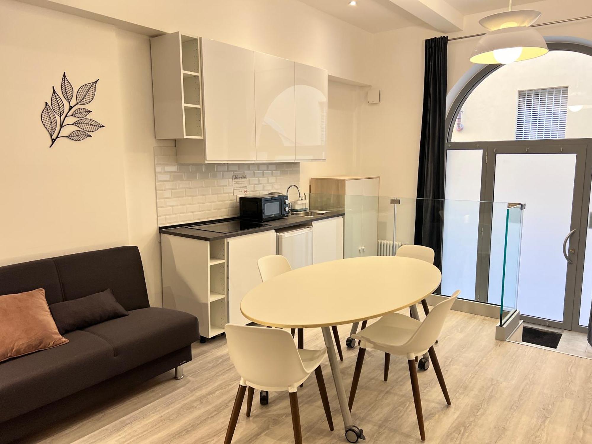 Diaz Aparthotel 2*