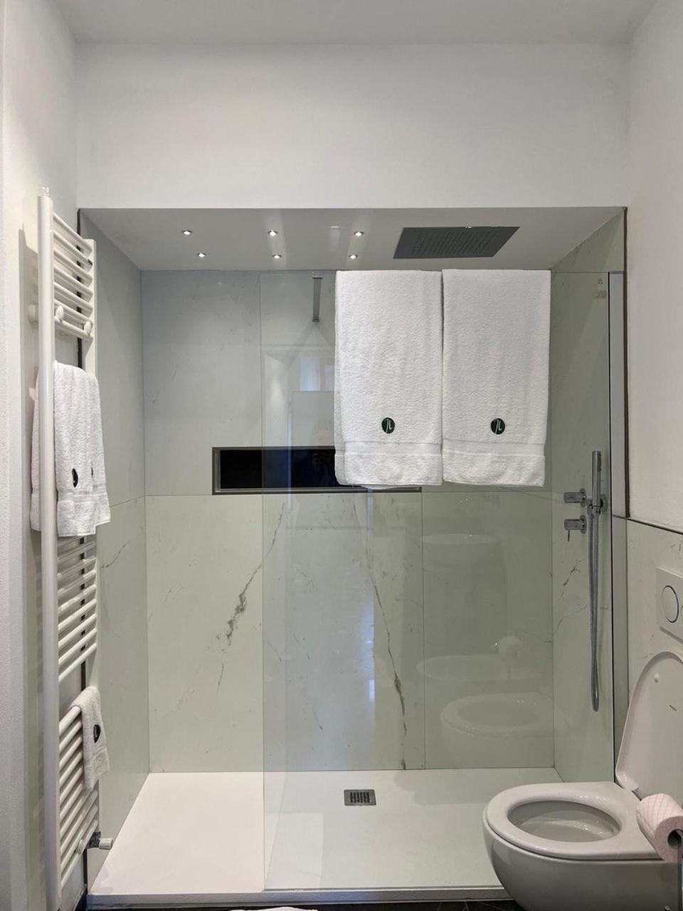Apartment Divina Varenna
