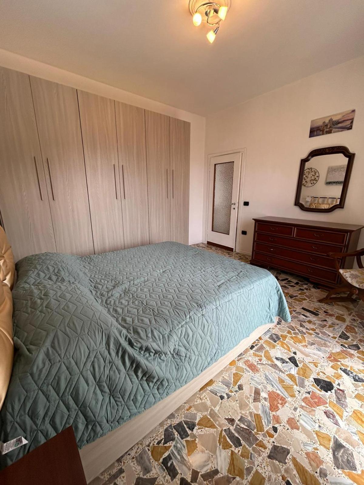 Dolce - Fantastic View -free Wi-fi & Late Check-out Apartment *