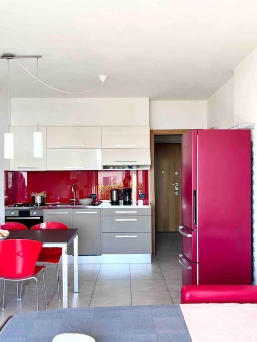 Apartment Casa Sonia - Modern With Pool On Gera Lario