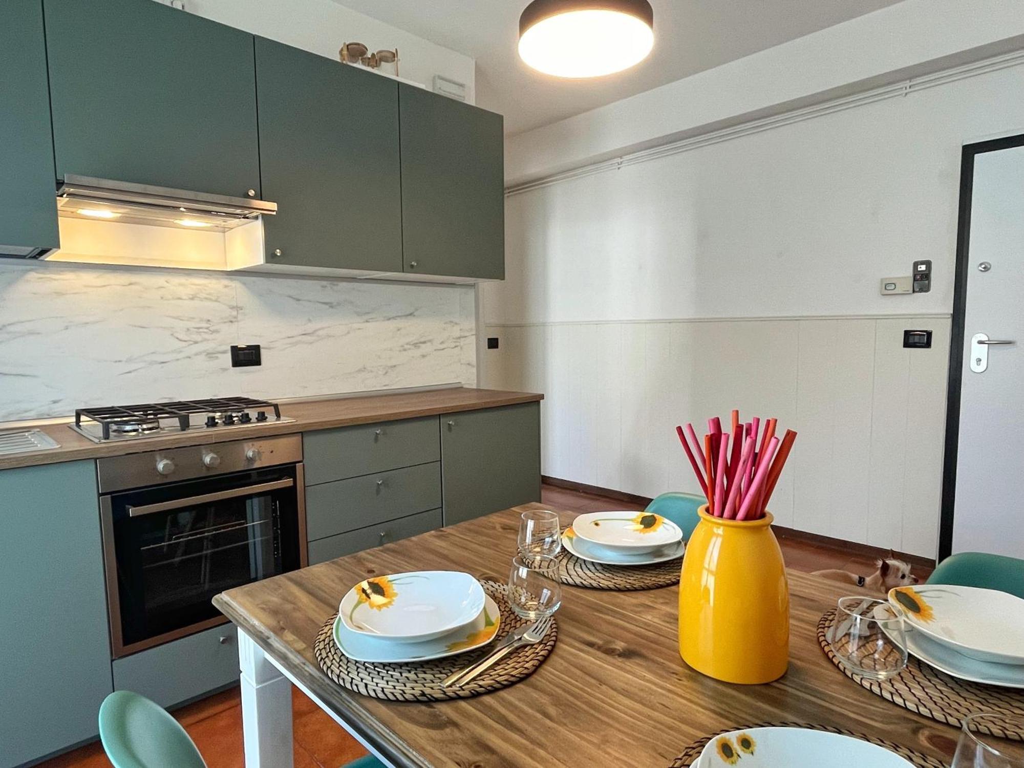 Apartment Cozy & Budget Near The Domaso