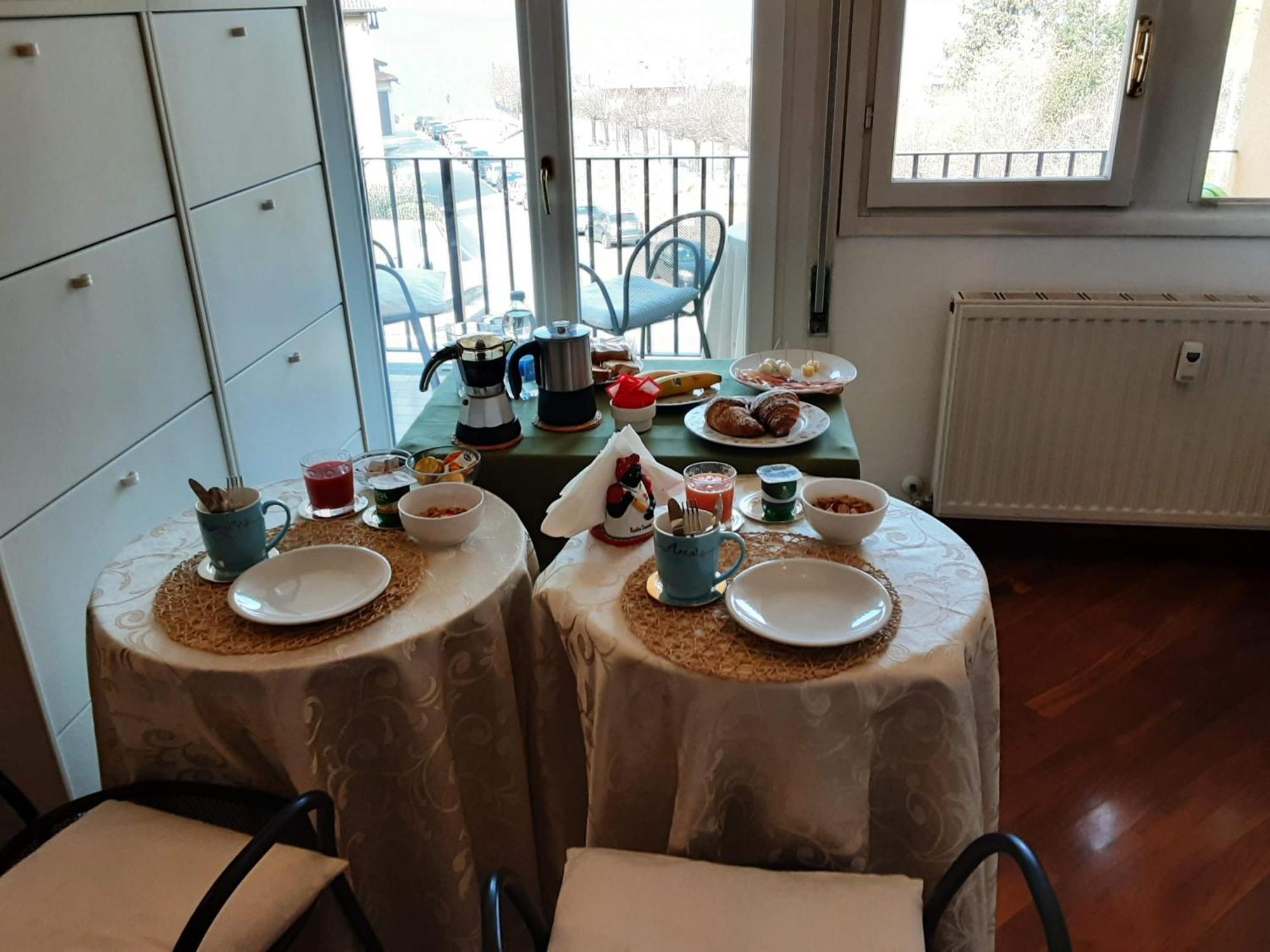 Frühstückspension Tosca House 2 *