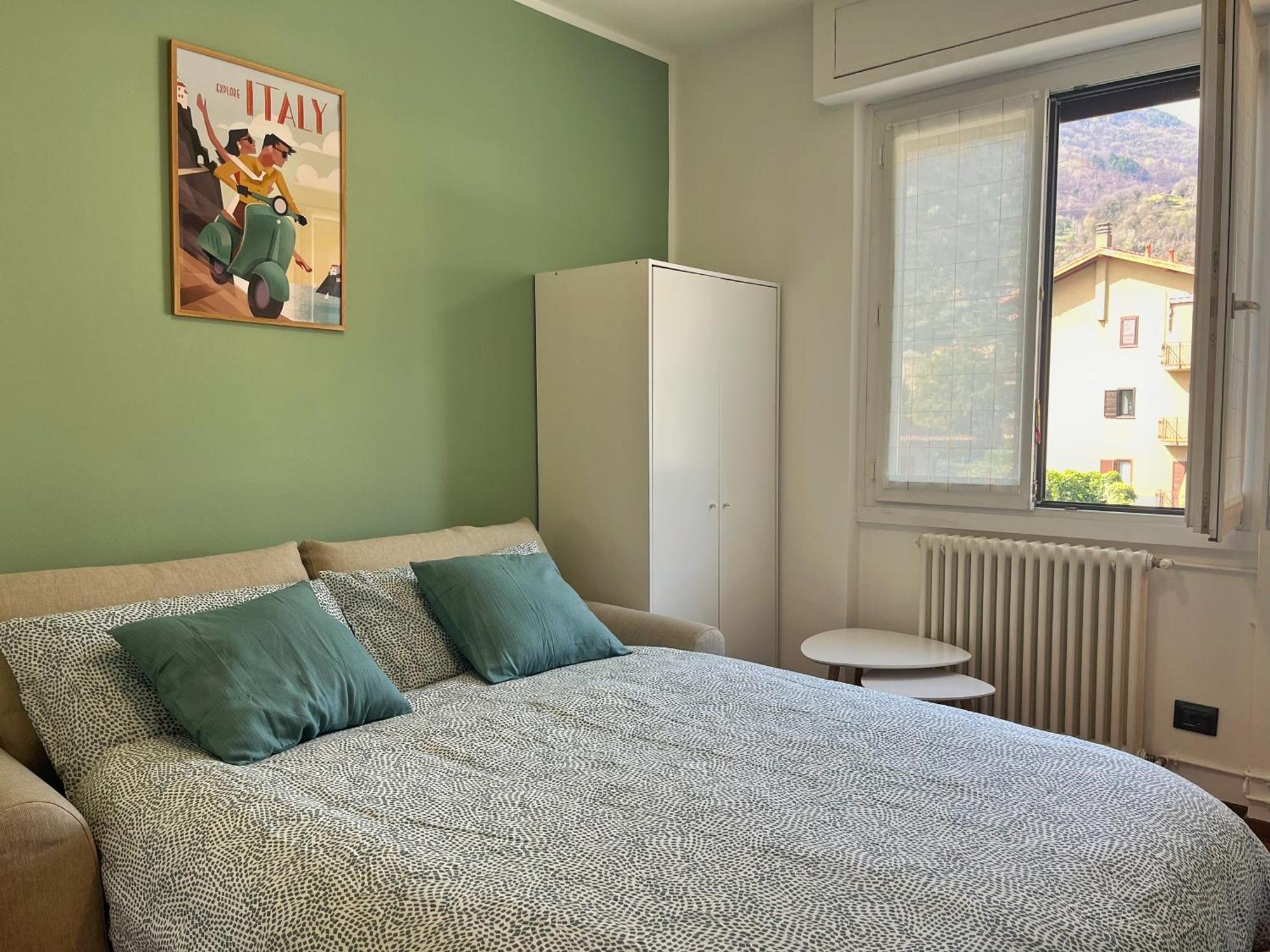 Apartment Cozy & Budget Near The Domaso