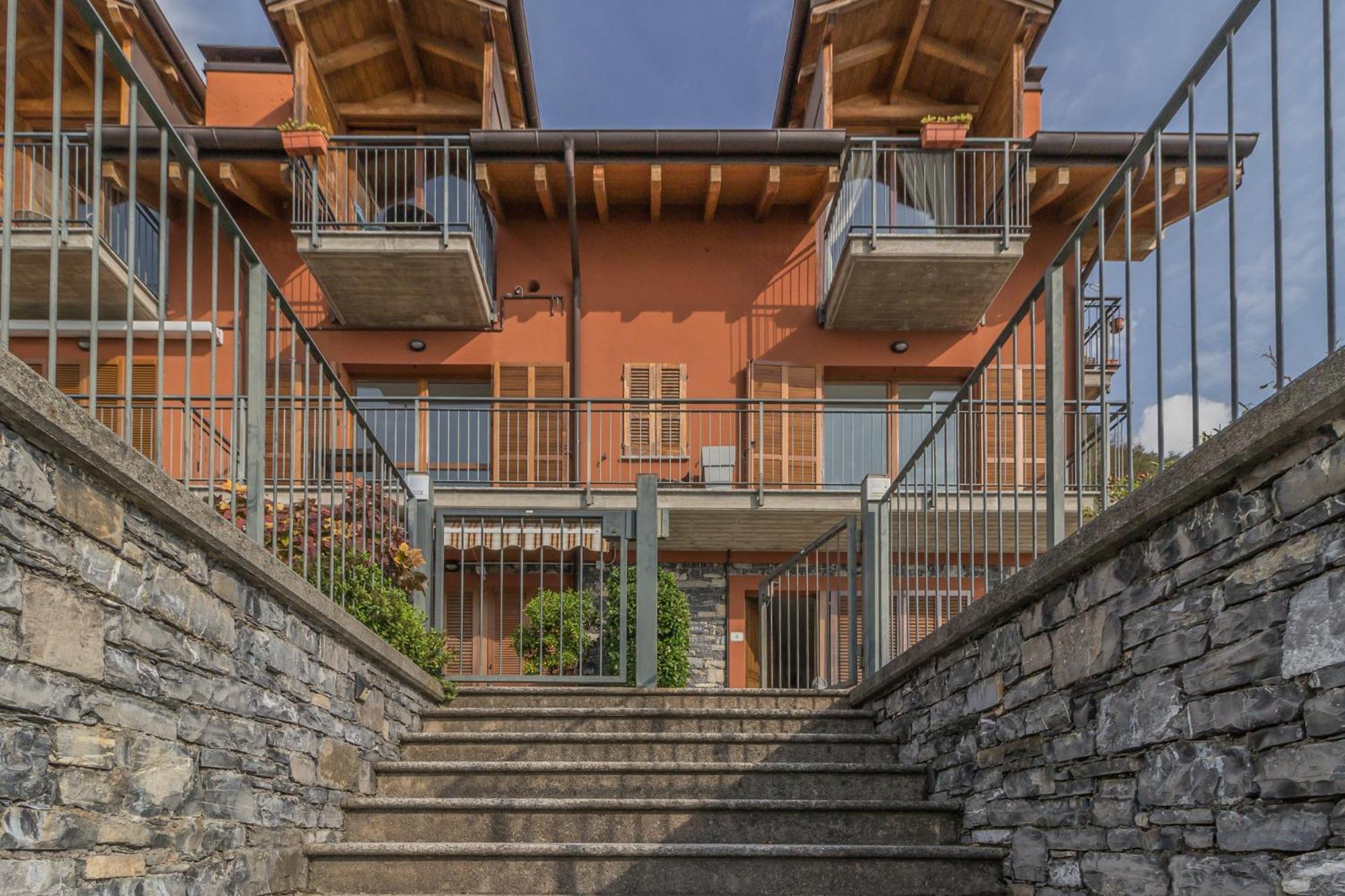 Apartment Golden View Perledo