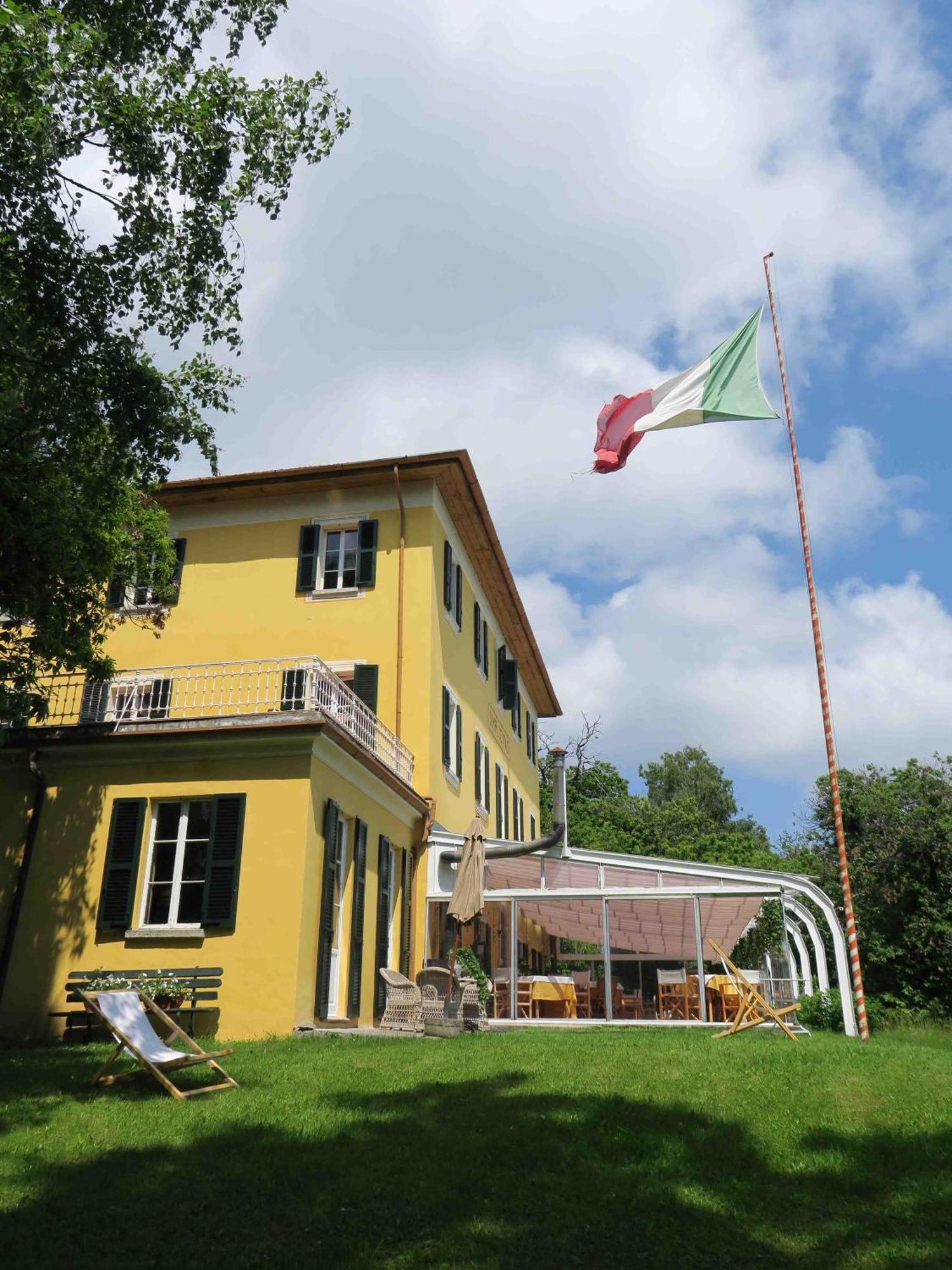 Simplicitas Hotel 2*