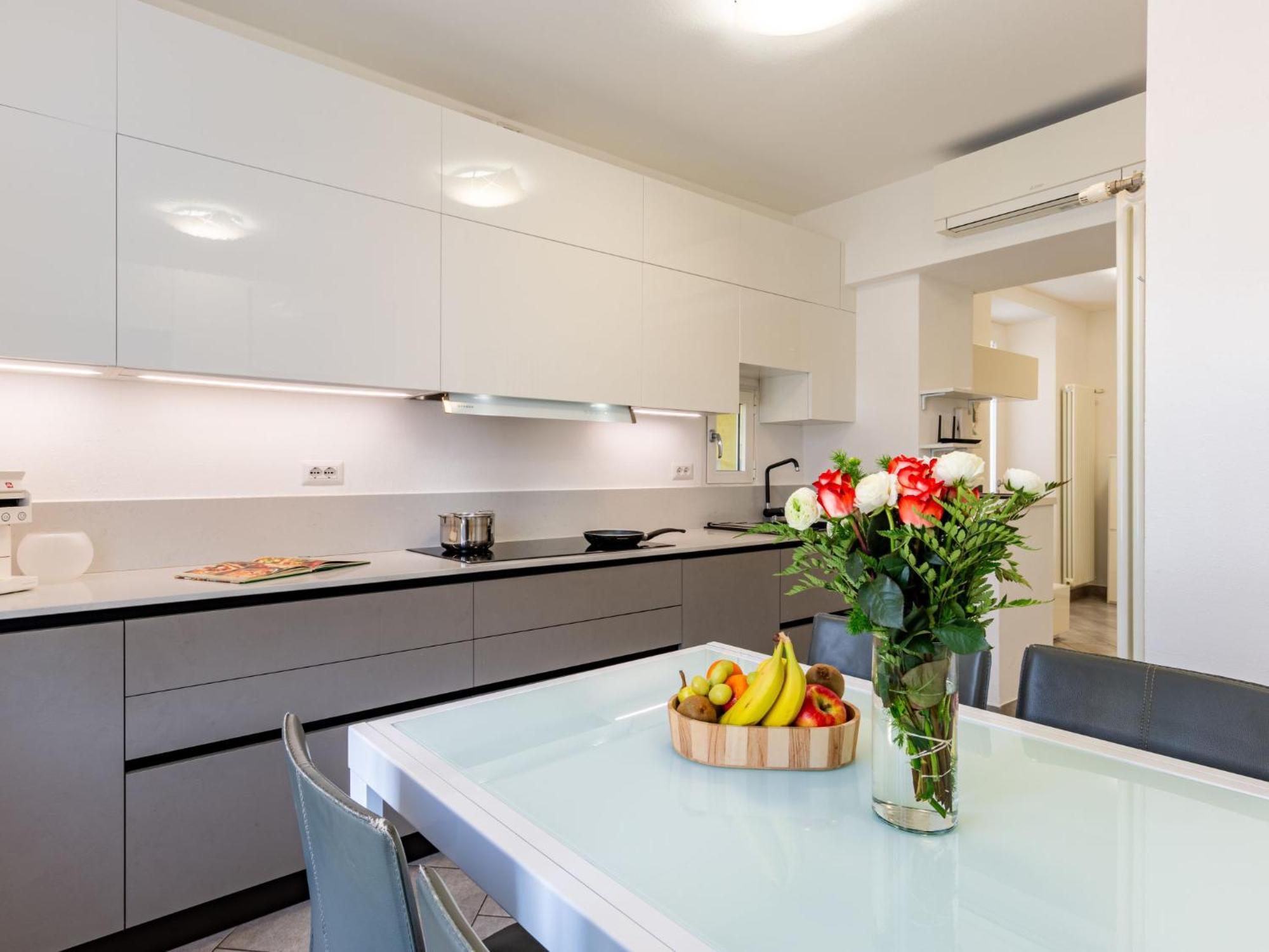 Bina By Interhome Apartment