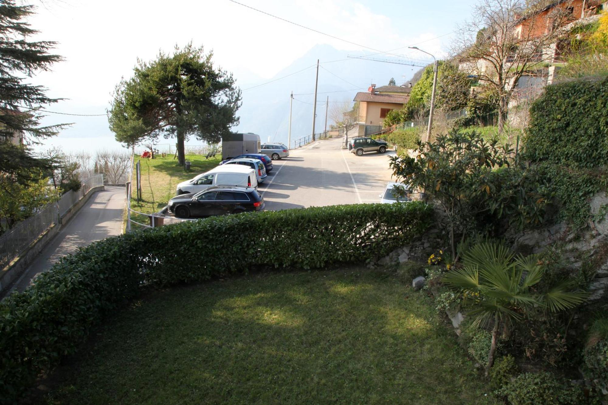 Tre Finestre Sul * Perledo