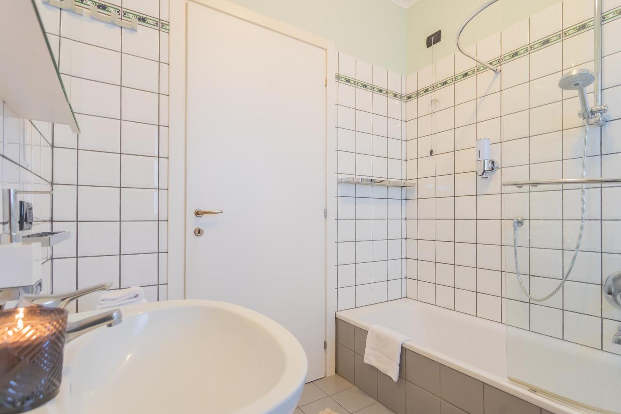 Besana 9 On The - Private Garden & Parking By Rent Appartamento