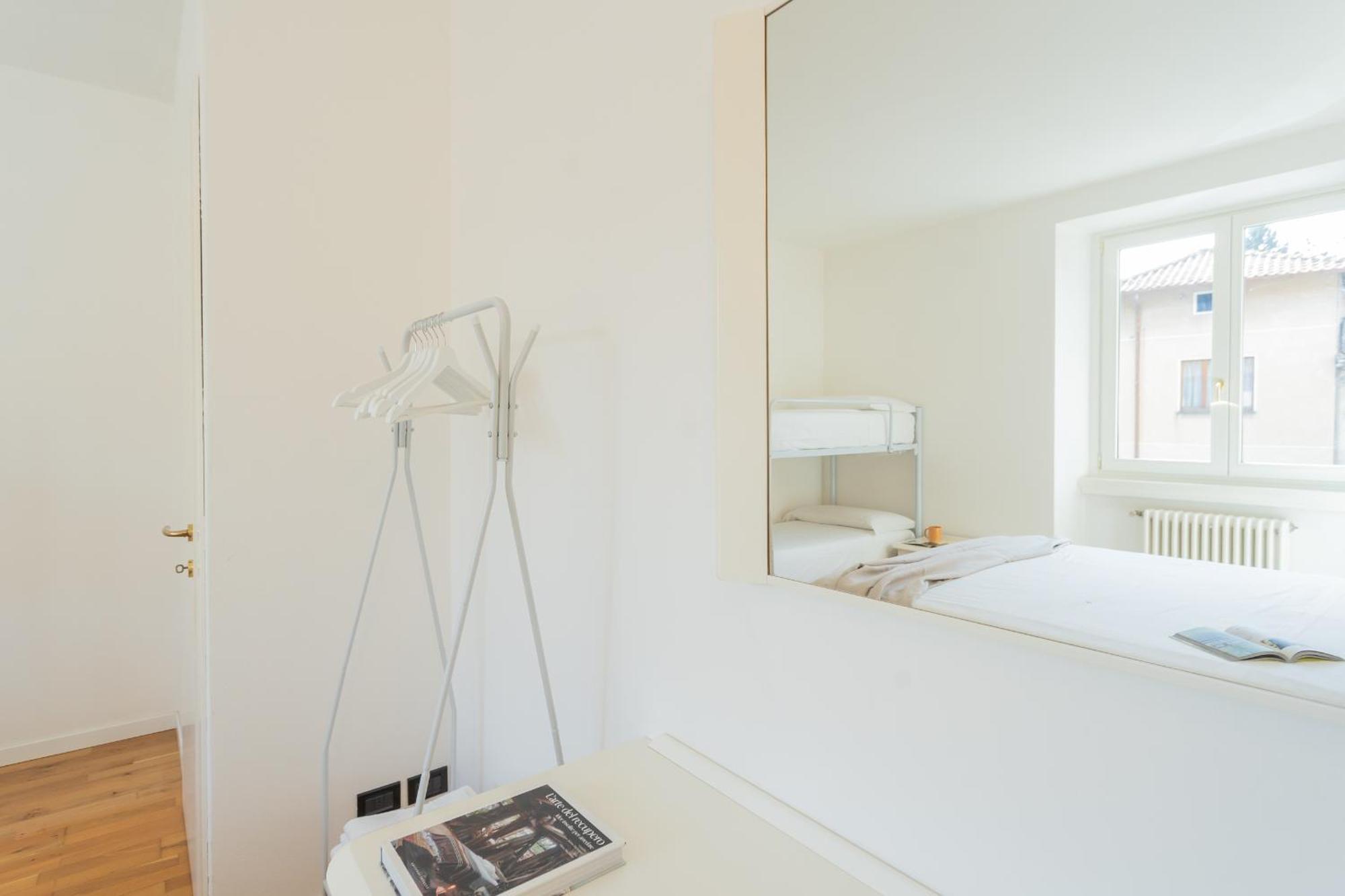 Apartment Ponente Balcony & Garden By Rent *