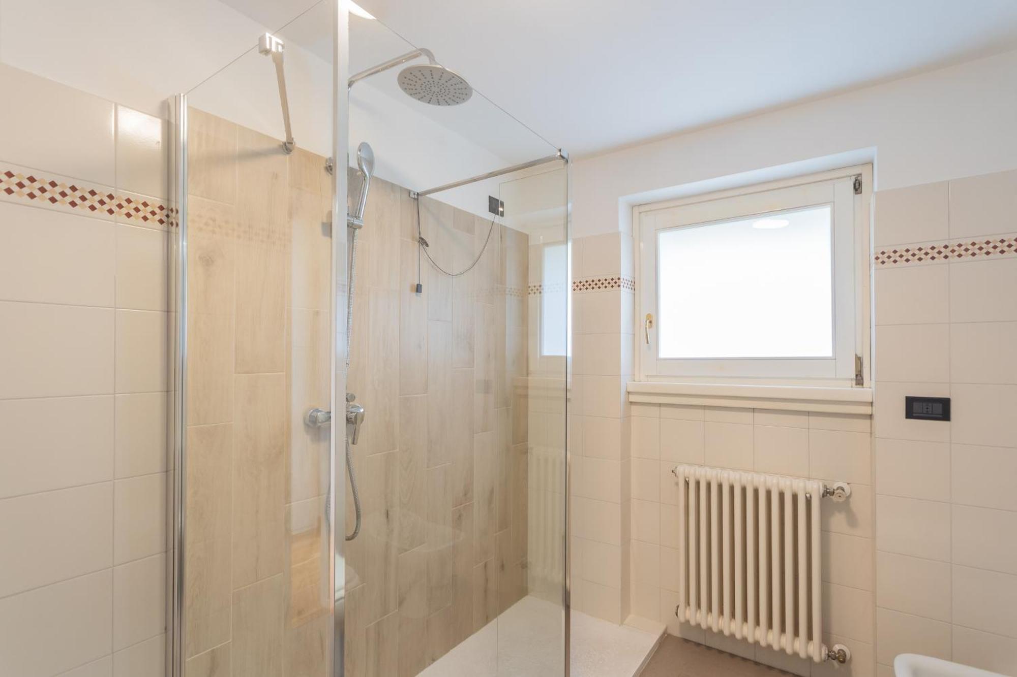 Apartment Ponente Balcony & Garden By Rent