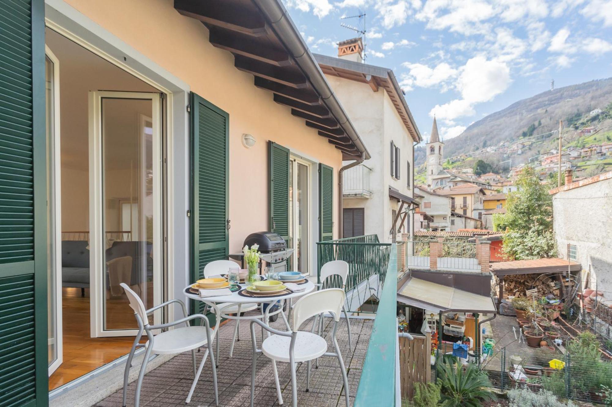 Apartment Ponente Balcony & Garden By Rent *