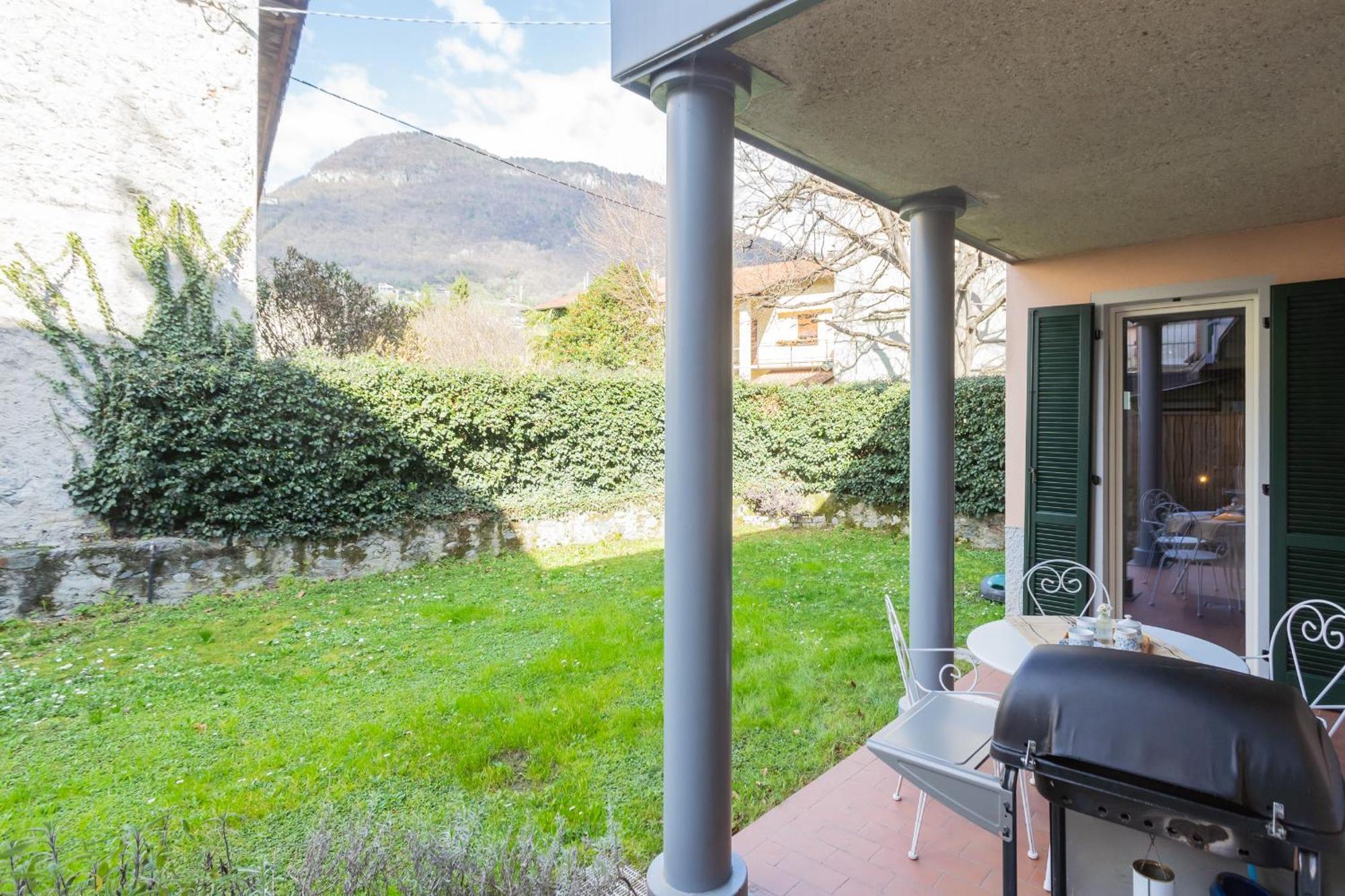 Ponente Balcony & Garden By Rent Apartment Gravedona