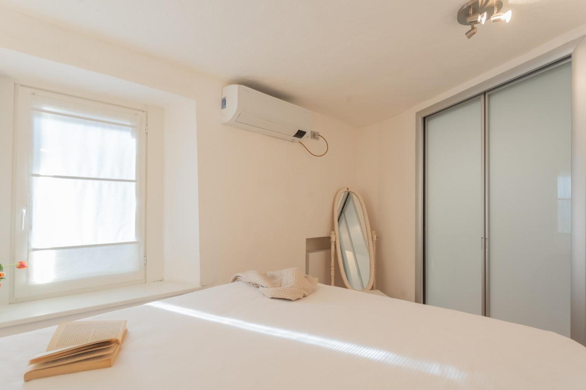 The Nest By By Rent Blevio