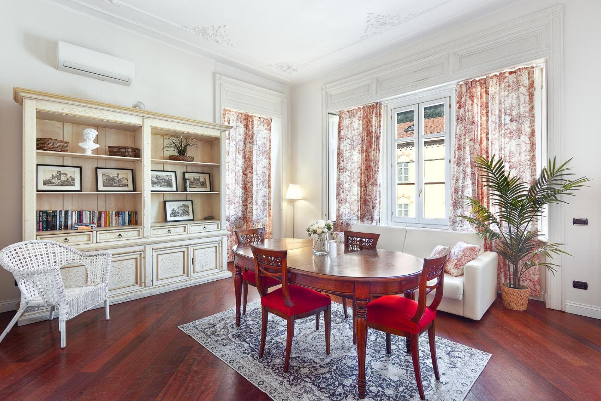 Three-room In Center * Como