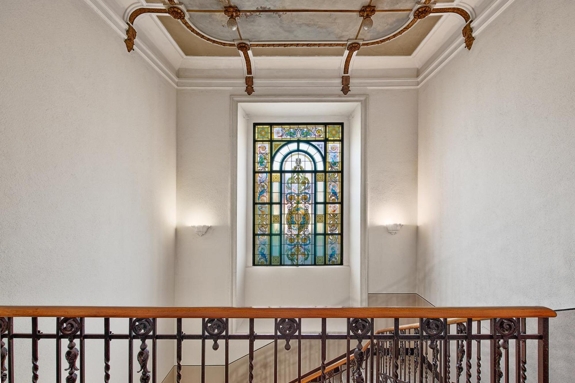 Two-room In Center Como