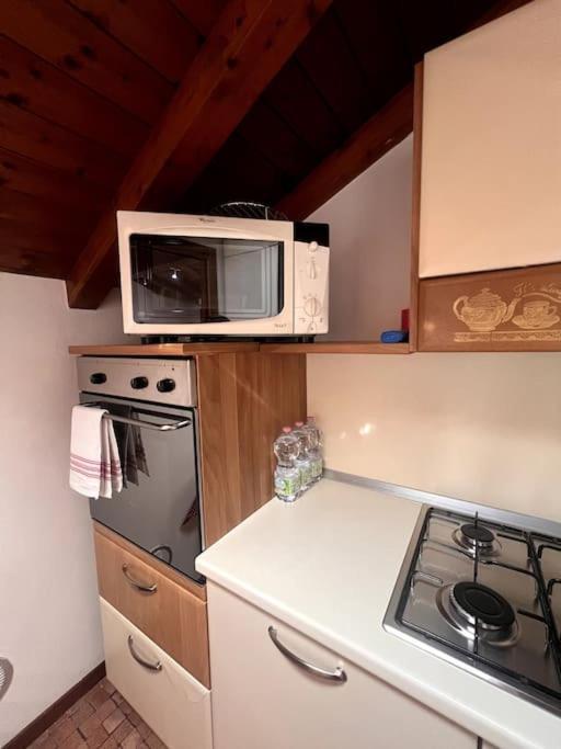 Apartment 26, Near The Valmadrera