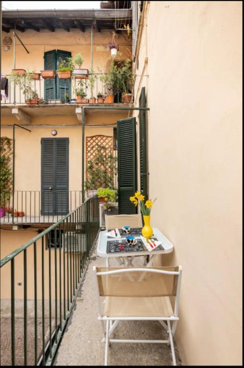 Piazza Volta *
