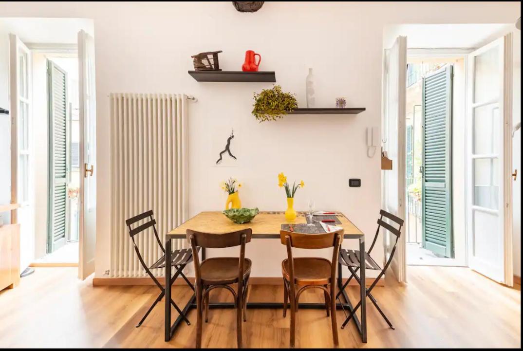 Piazza Volta Apartment *