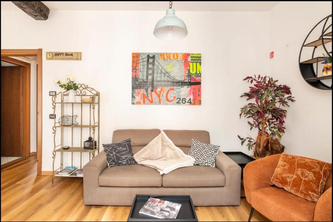 Apartment Piazza Volta Como