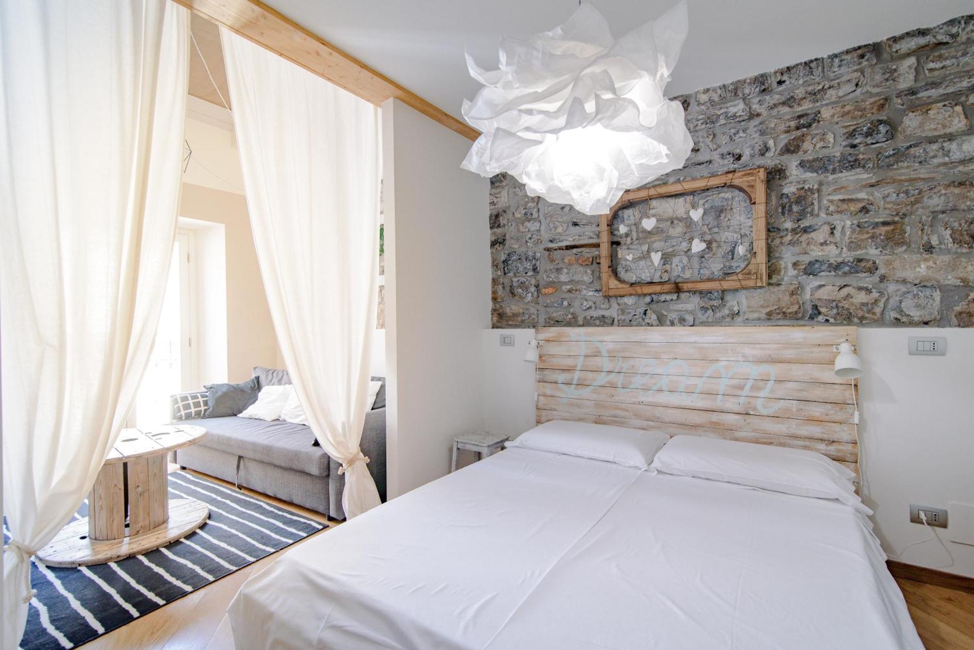Gem Of The - Luxury Old Town Apartment *