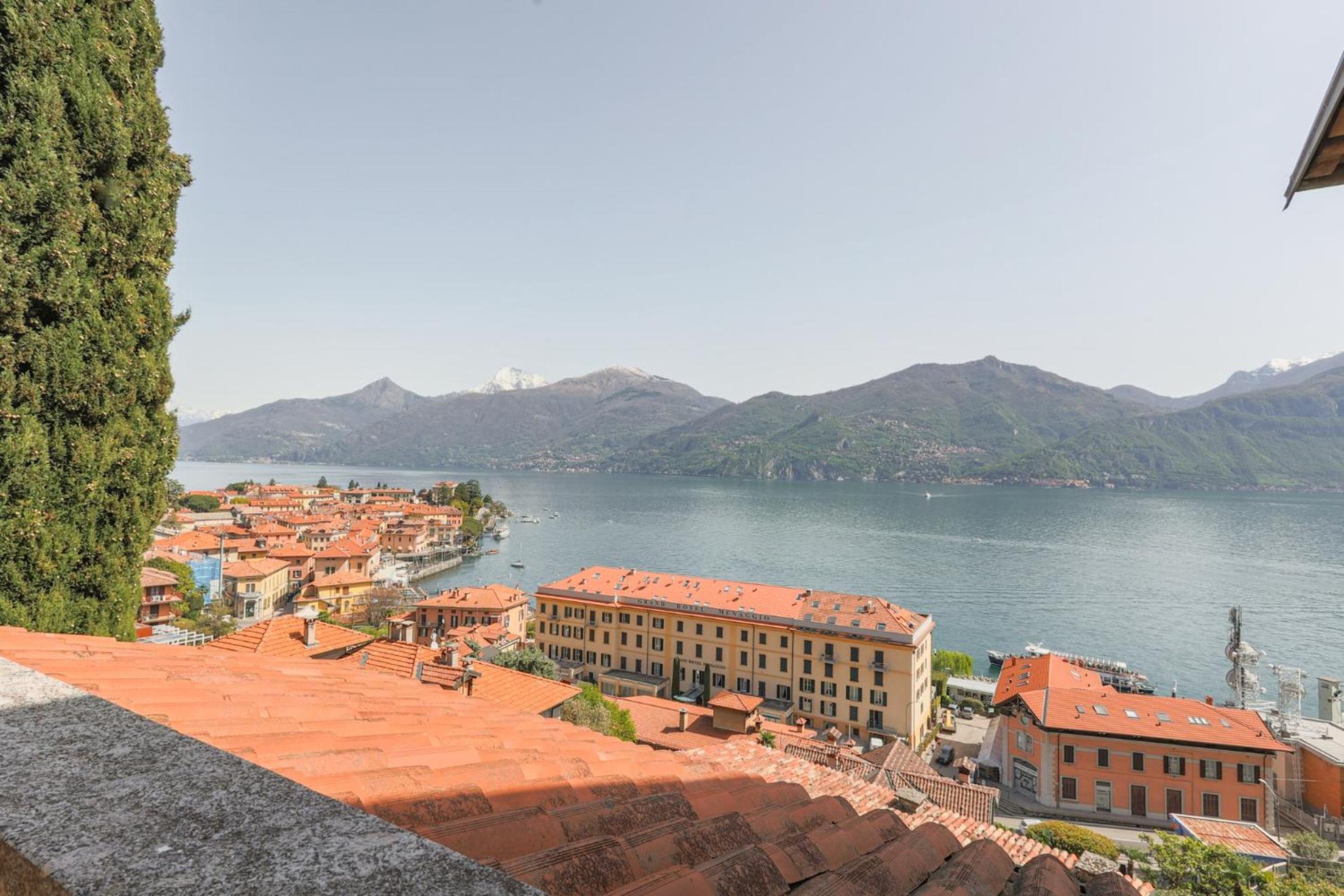Golden Vista - By Myhomeincomo * Menaggio