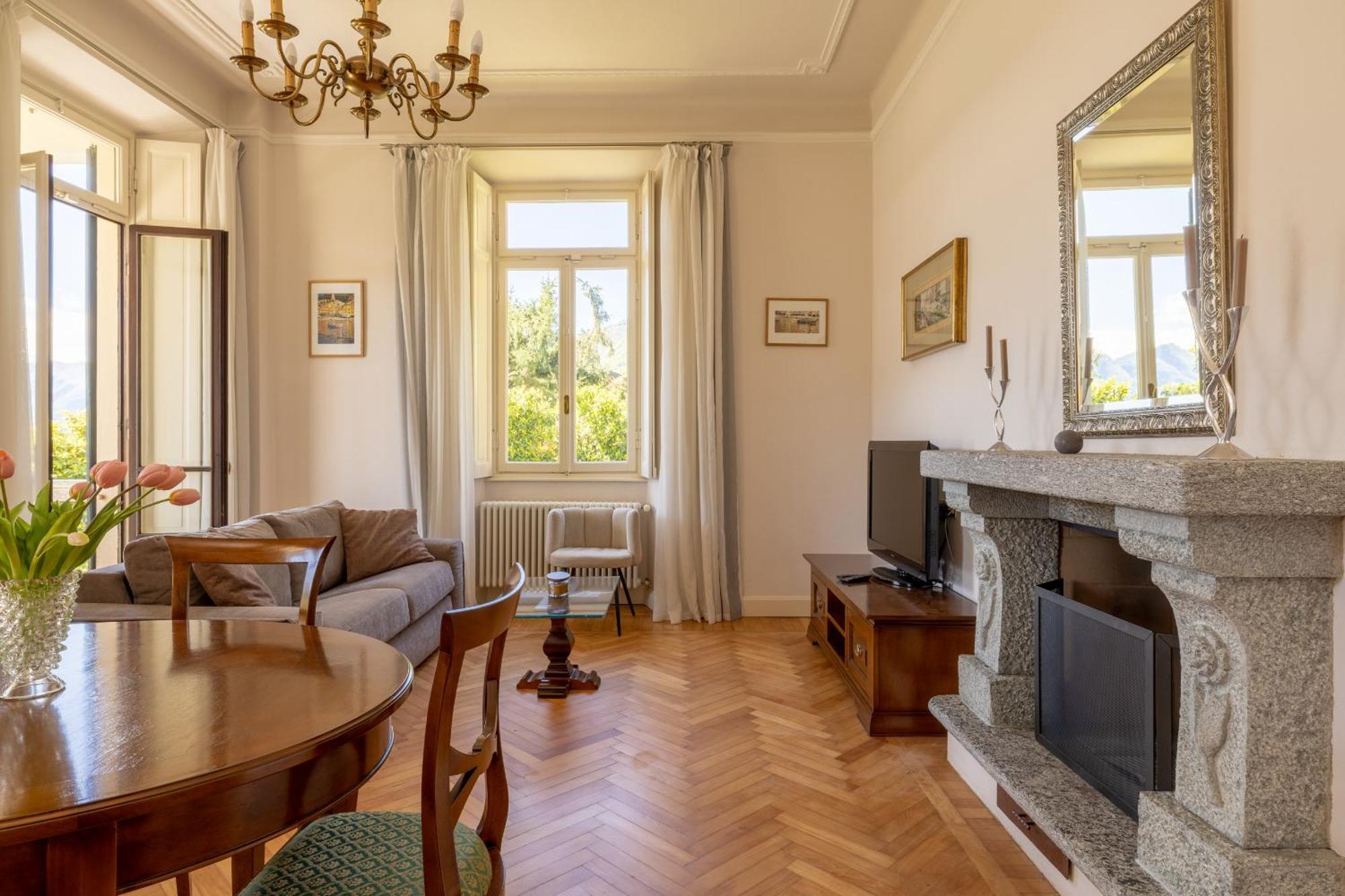 Yuna - Tremezzina Apartment
