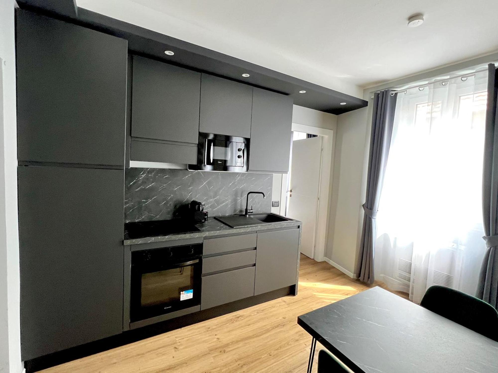 Prestige Duomo - Apartment Como