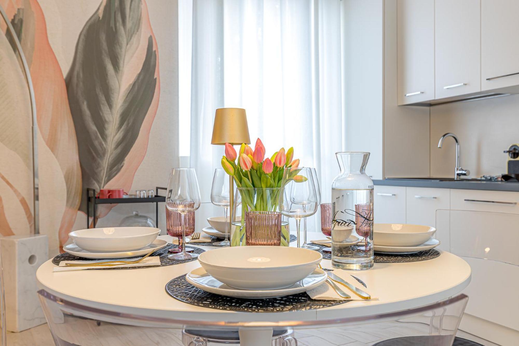 At Home-como Guest house