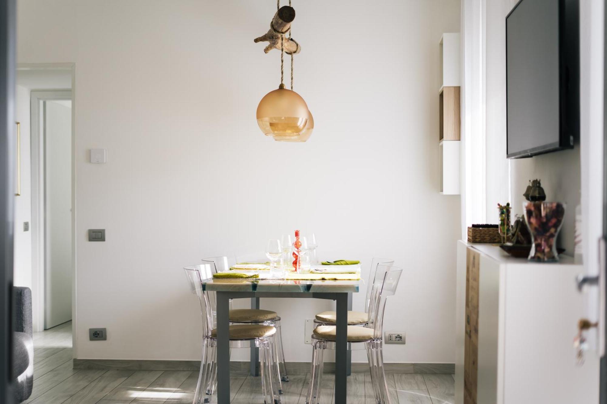 Apartment Cozy House Relax Wi-fi & Design Colle Brianza