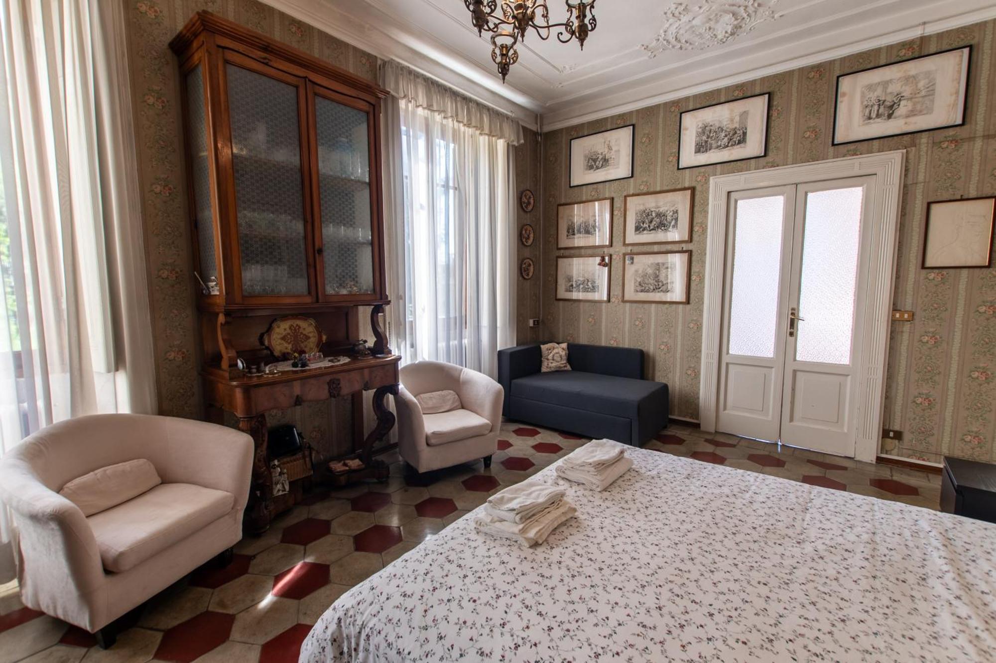 Maria Villa Torno