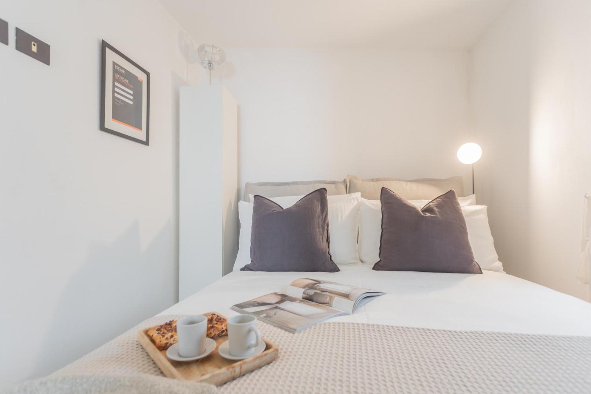 Apartment Pretty In Old Town By Rent
