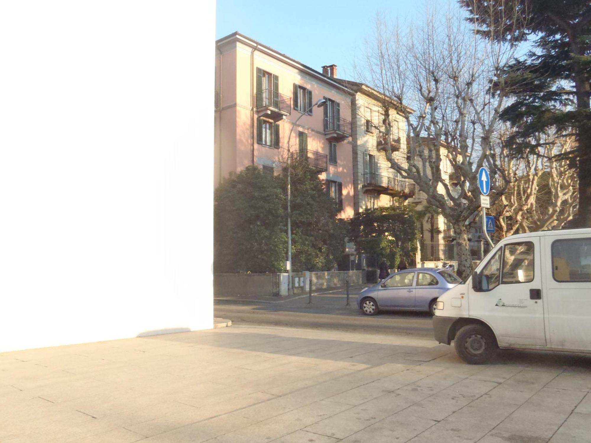 Guest house Gira Como