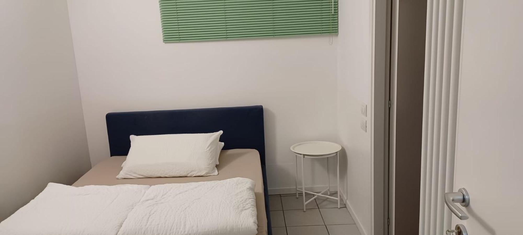 Bed & Breakfast 3 *