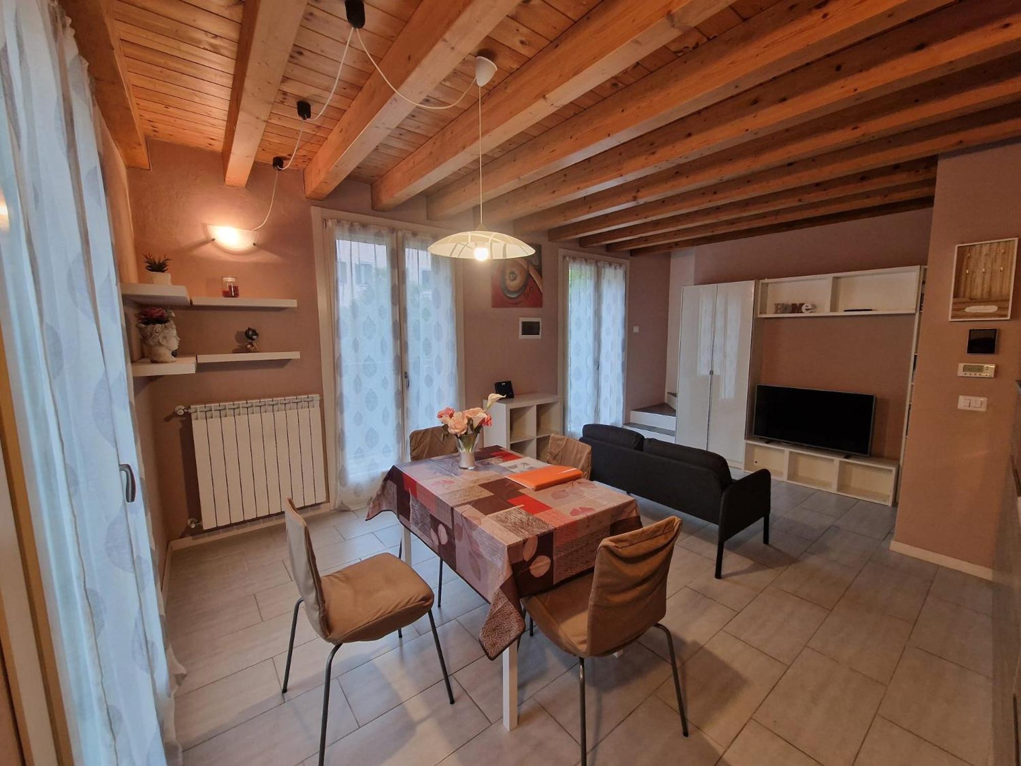 La Casa Di Alice Lenno