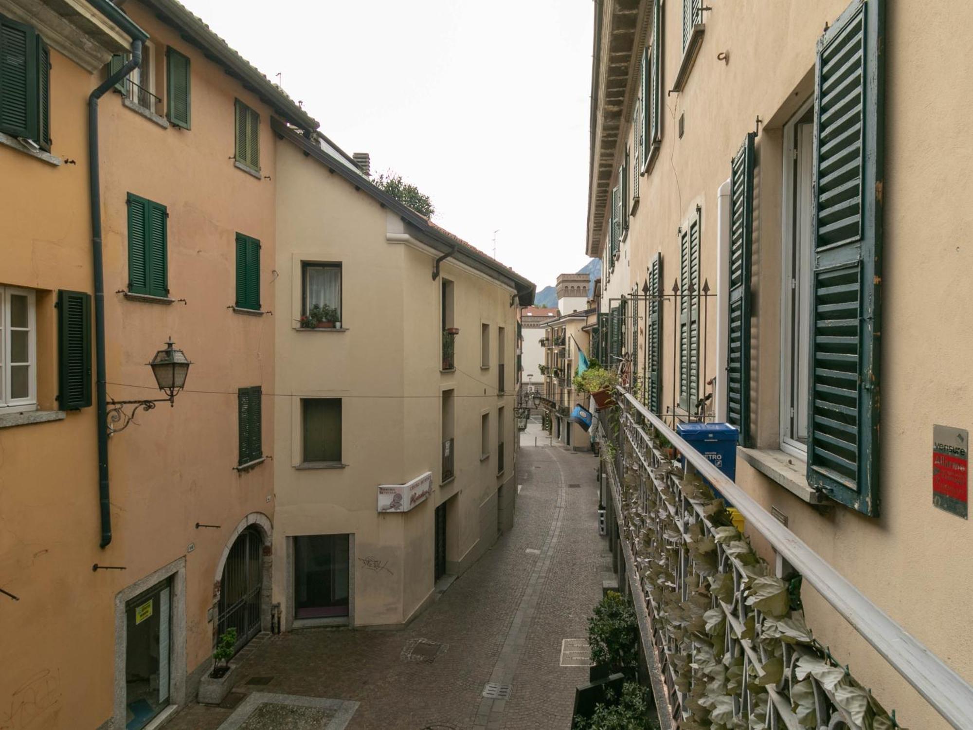 Welcomely - Madame Bovara Lecco