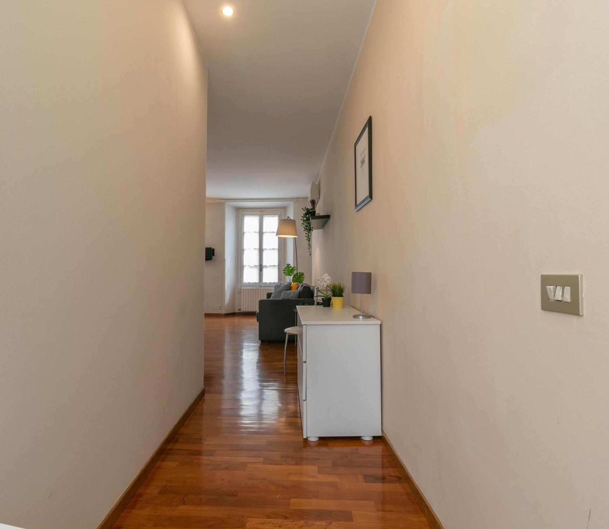 Welcomely - Madame Bovara Lecco