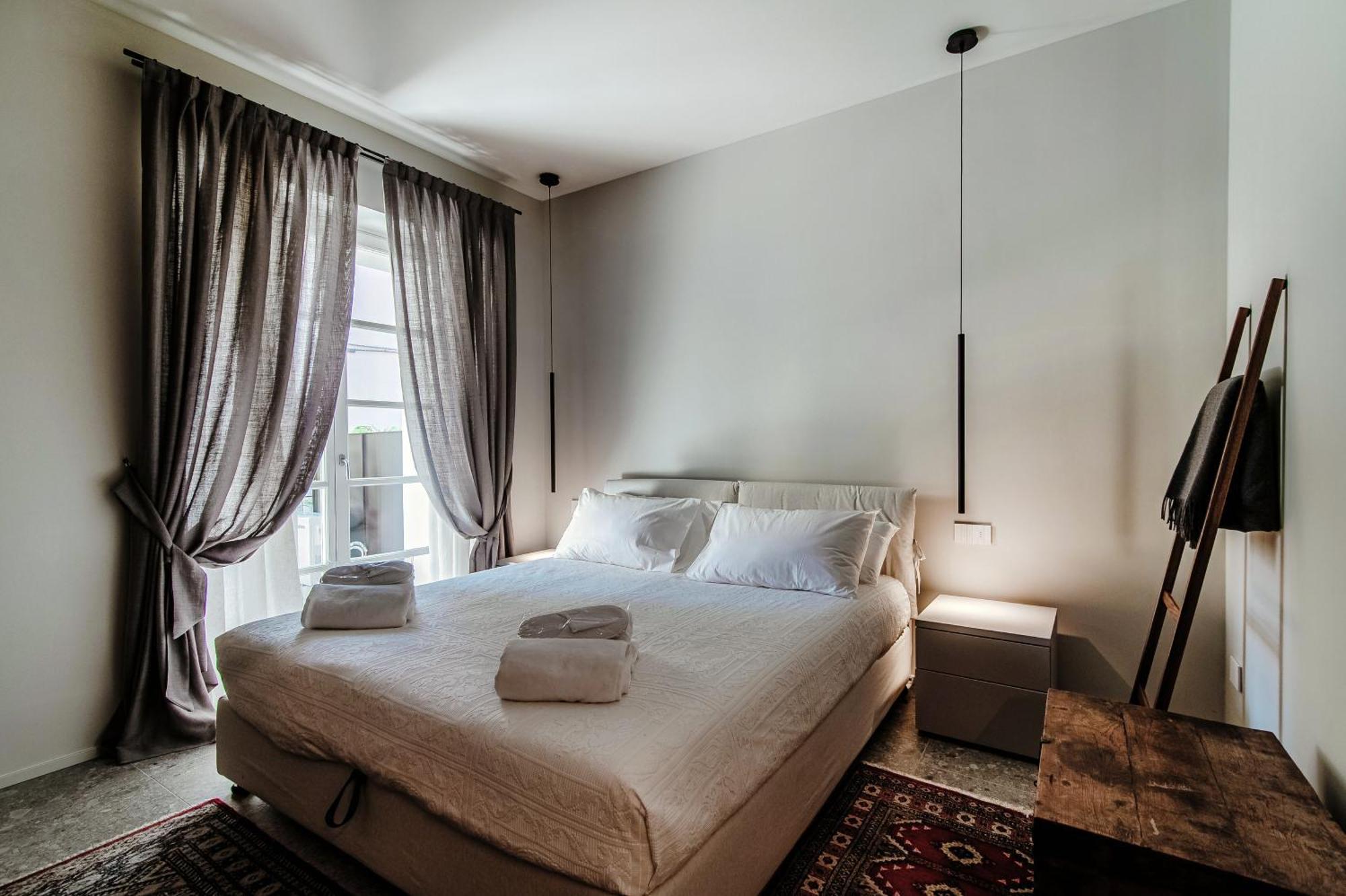 Apartment La Terrazza - Downtown - Terrace And Jacuzzi Como