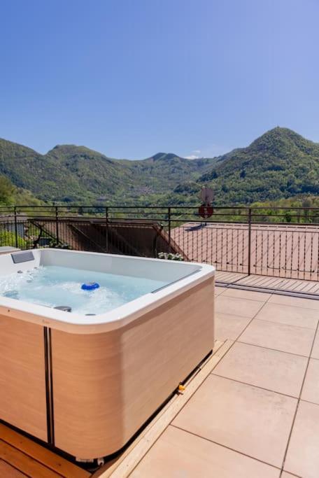 Apartment La Terrazza Sui Monti