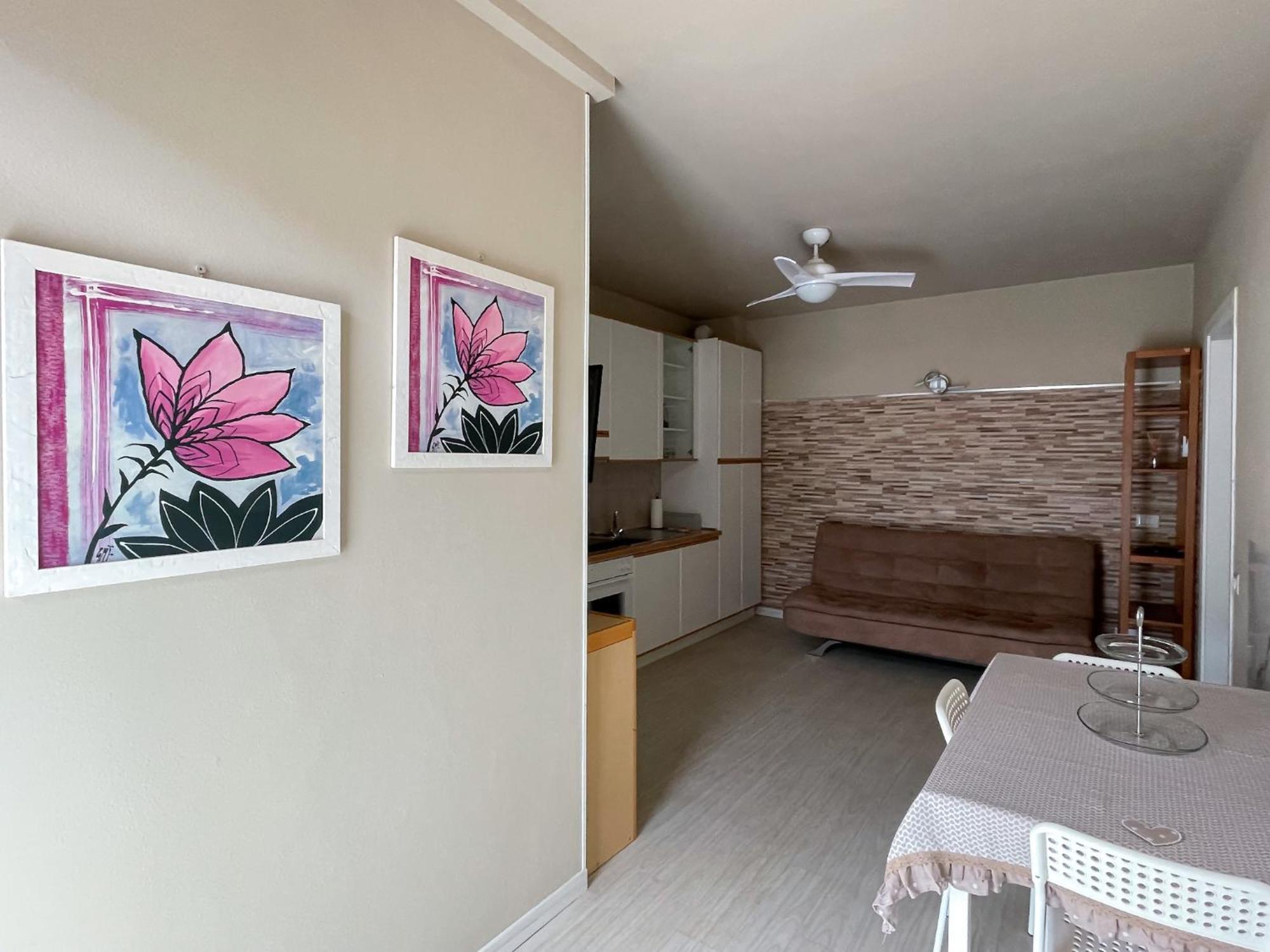 Apartment Antonellas Center Town *
