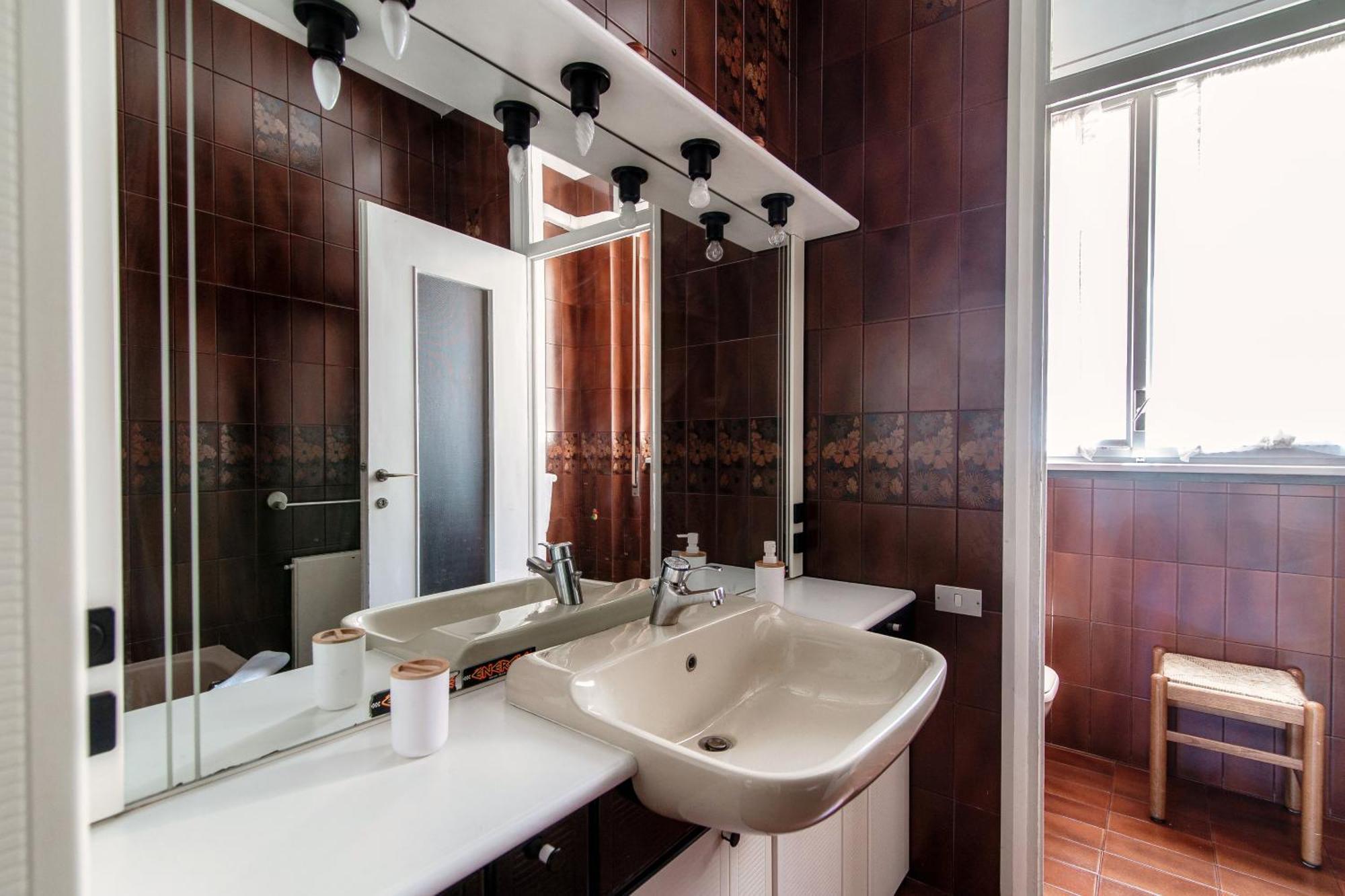 Apartment Casa Vincentina Con Parcheggio Privato 6 Posti Letto Como