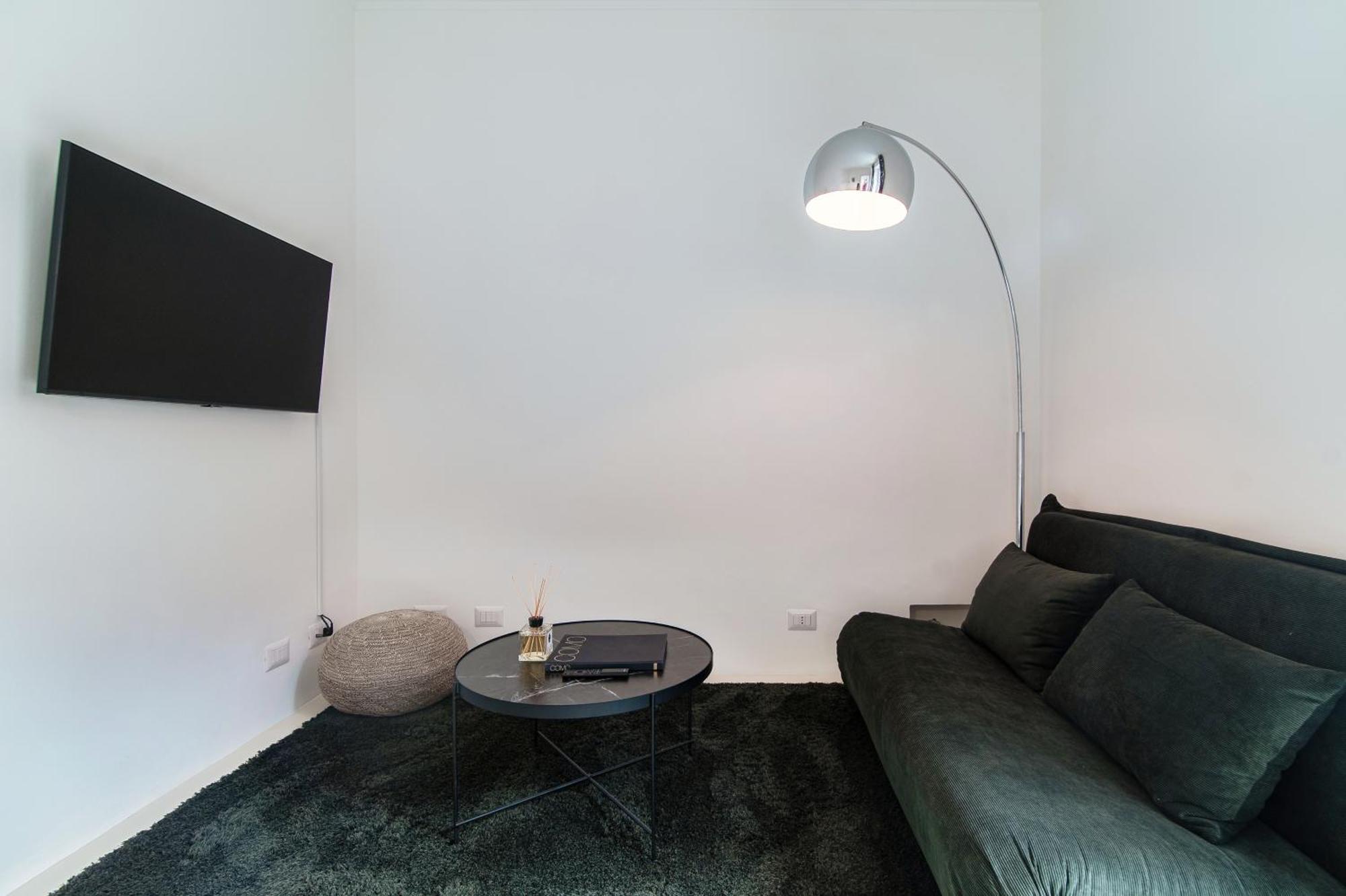 Giuliny Lovely Flat - The House Of Travelers Como